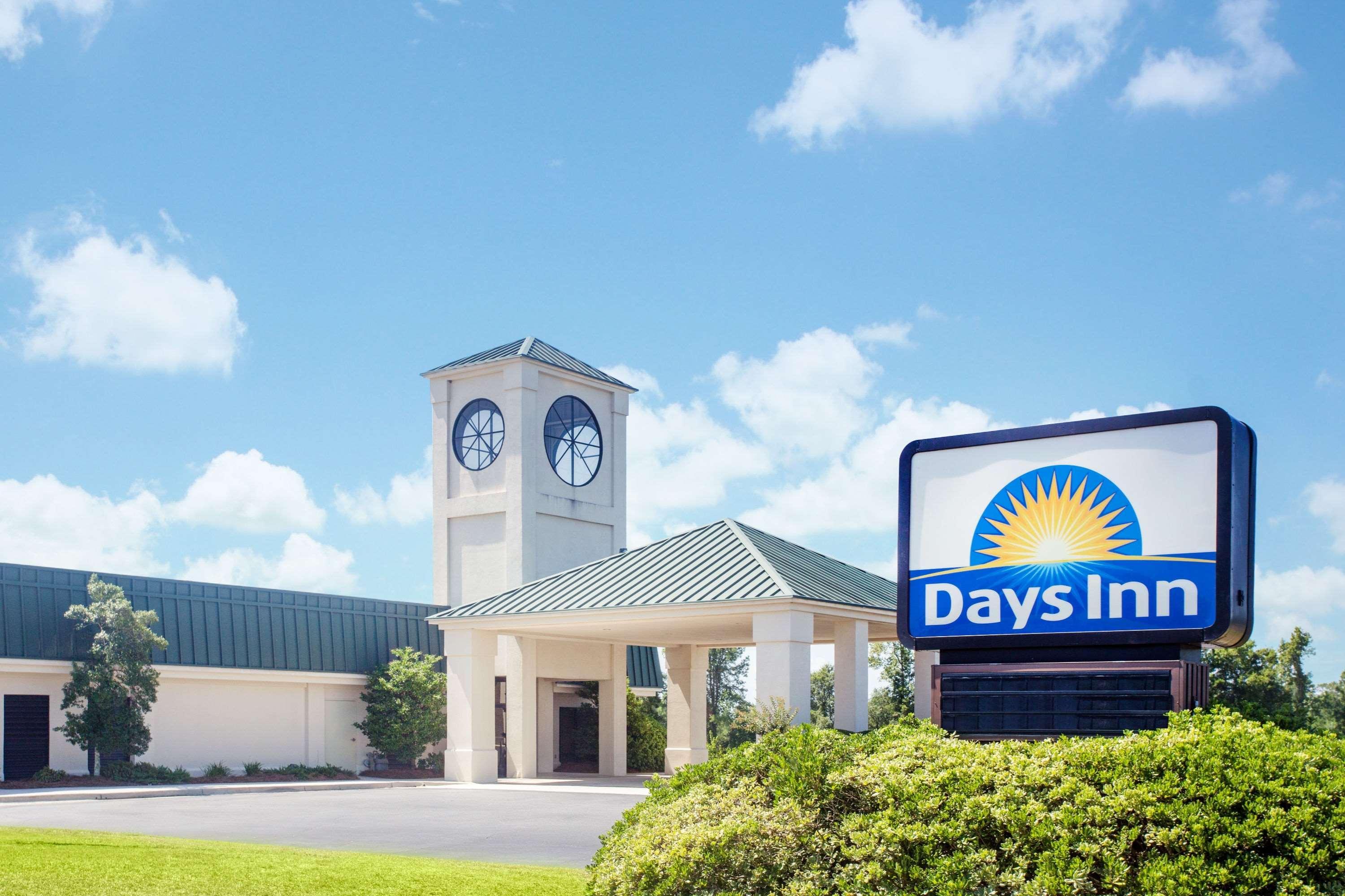 Days Inn By Wyndham Metter Eksteriør billede